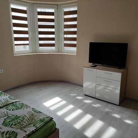Light Side Inn Ruse Bagian luar foto