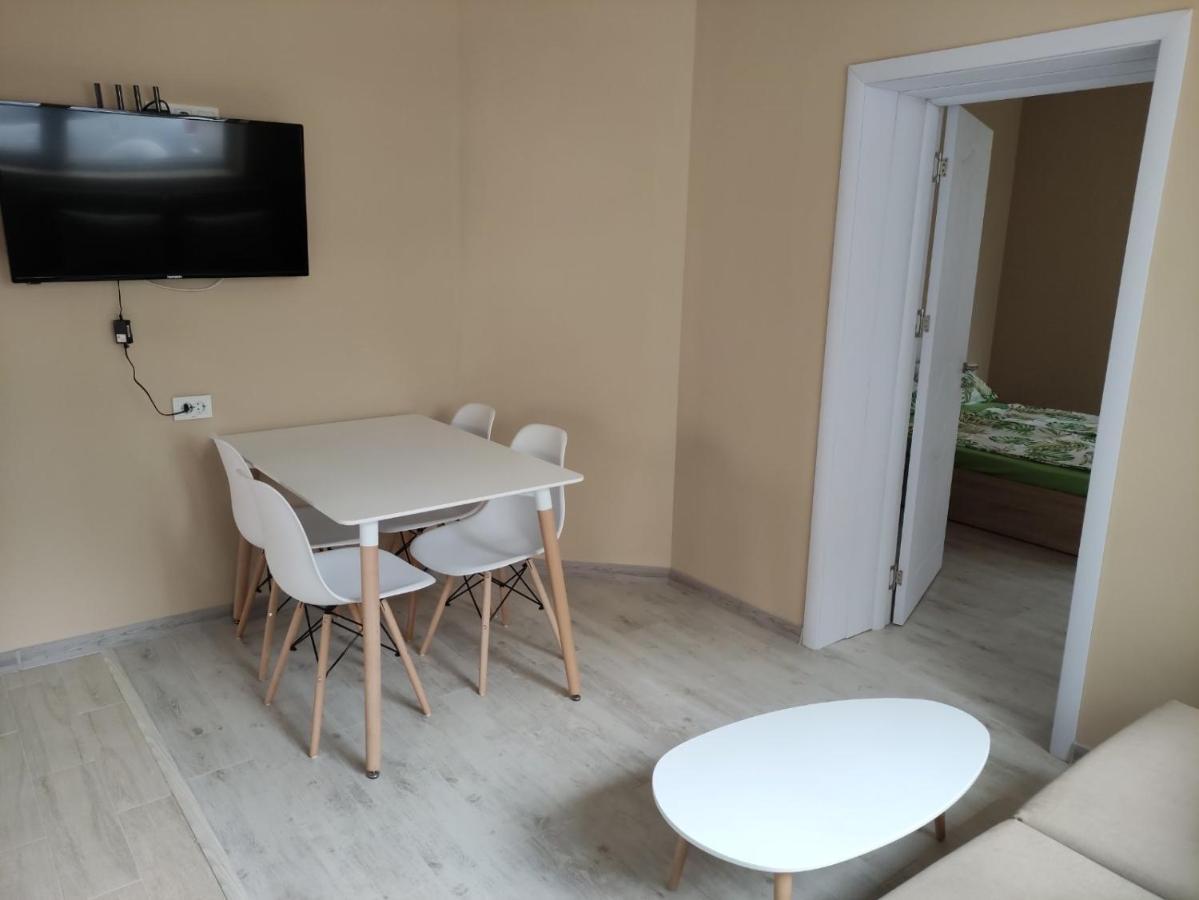 Light Side Inn Ruse Bagian luar foto