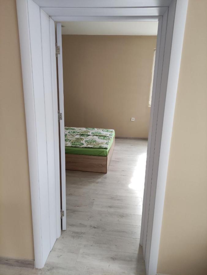 Light Side Inn Ruse Bagian luar foto